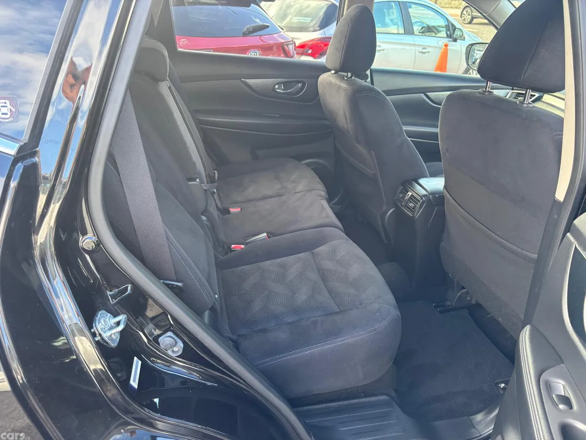 Nissan X-Trail SUV, Diesel, 2017, Black