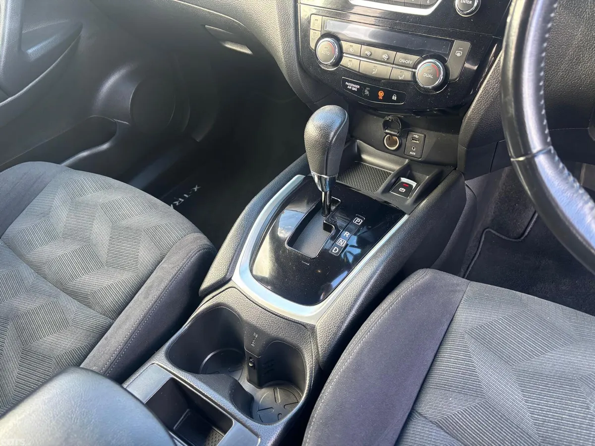 Nissan X-Trail SUV, Diesel, 2017, Black