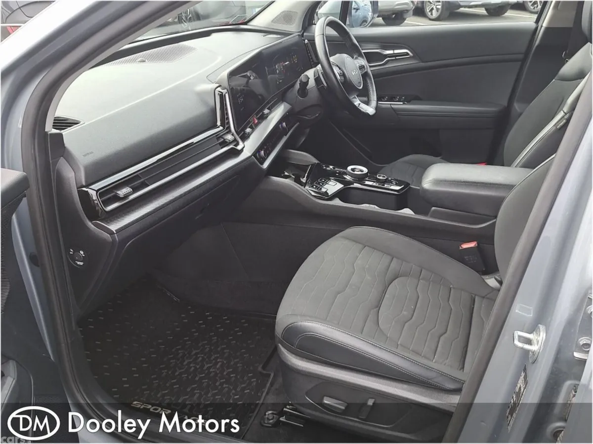 Kia Sportage SUV, Petrol Plug-in Hybrid, 2023, Grey