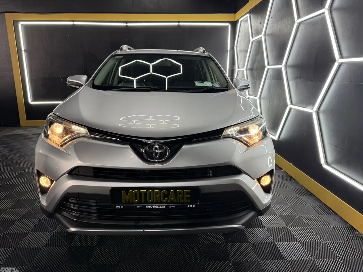 Toyota RAV4 SUV, Diesel, 2016, Silver