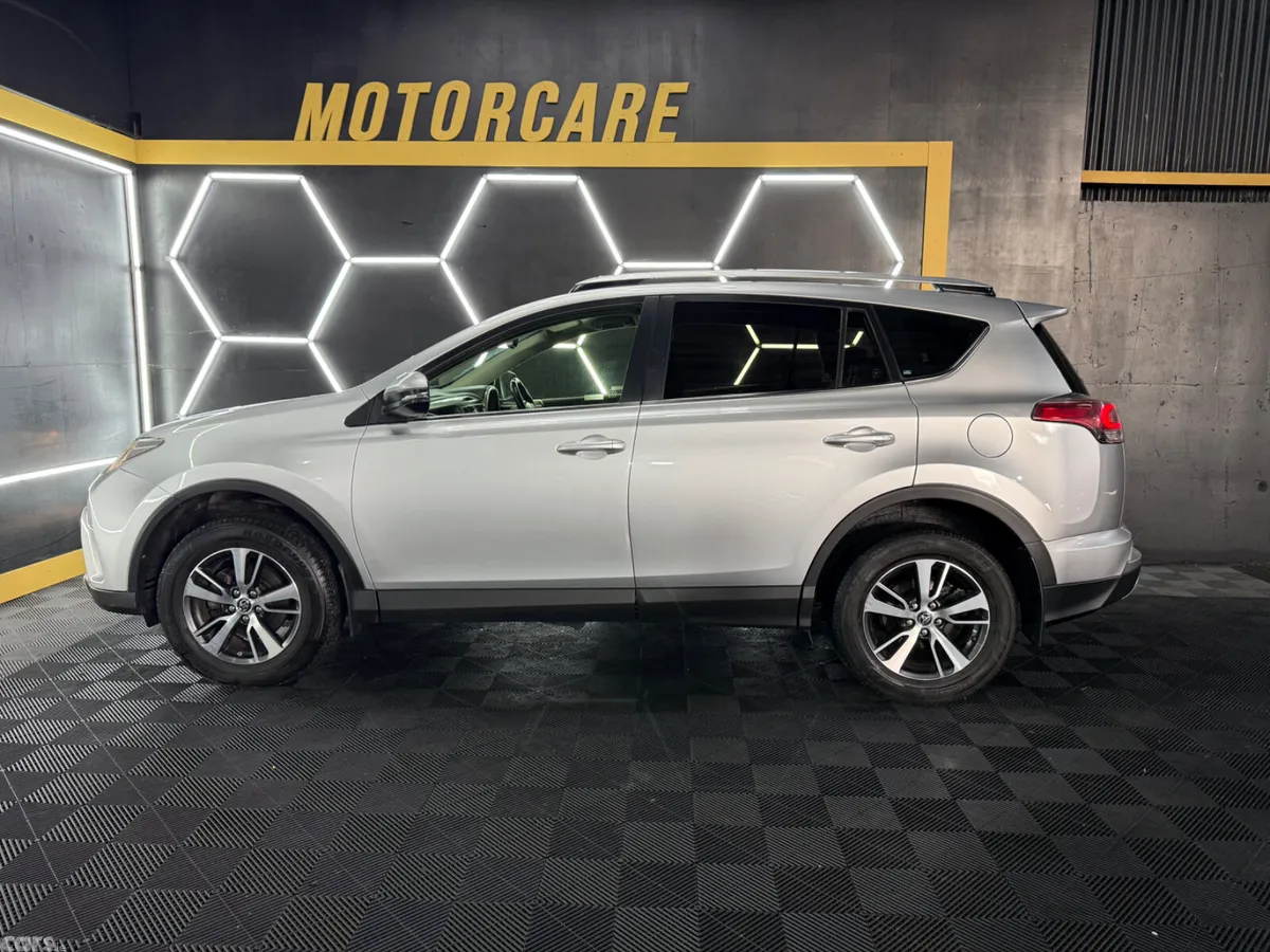 Toyota RAV4 SUV, Diesel, 2016, Silver