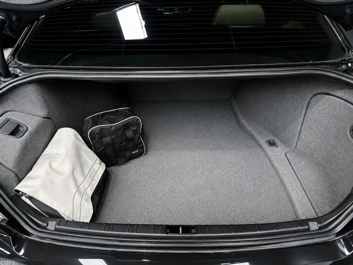 BMW 7-Series Saloon, Petrol, 2006, Black