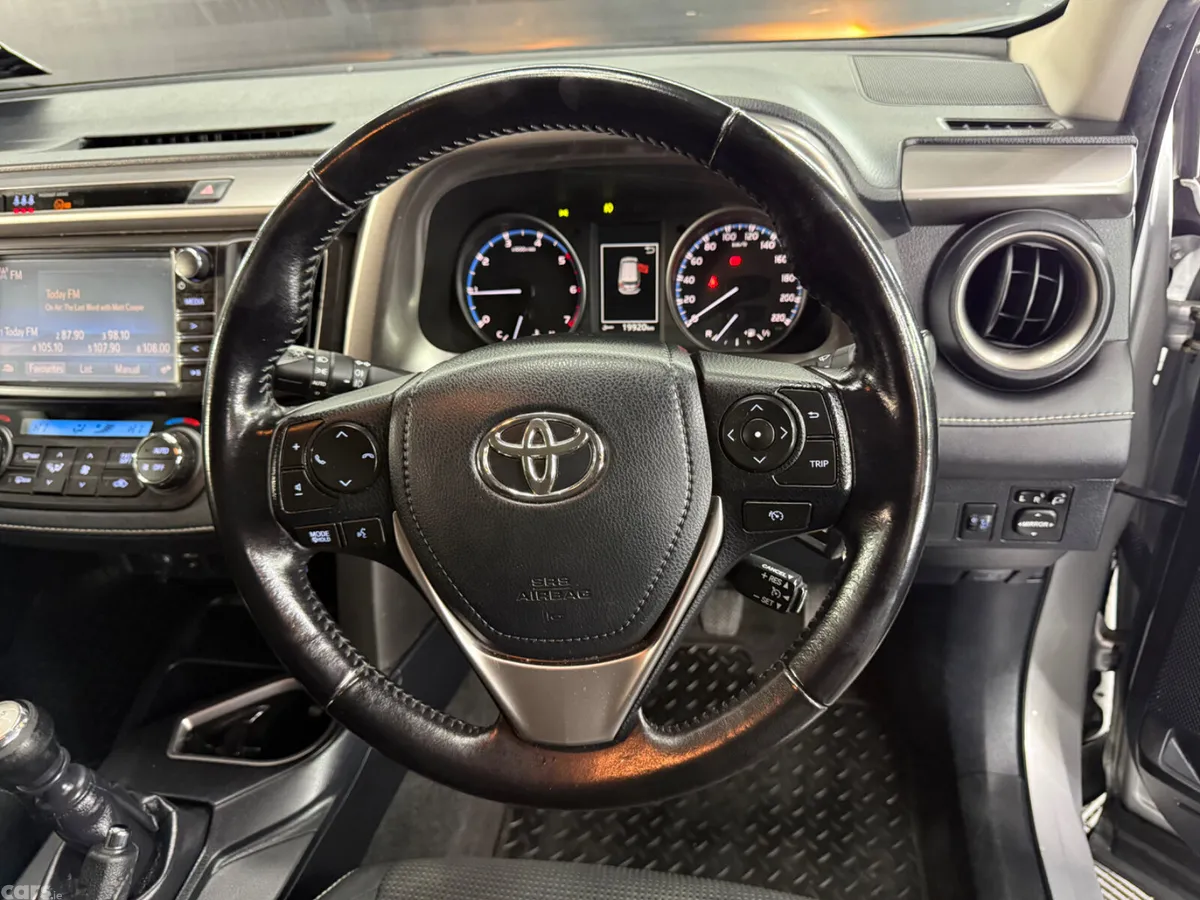 Toyota RAV4 SUV, Diesel, 2016, Silver
