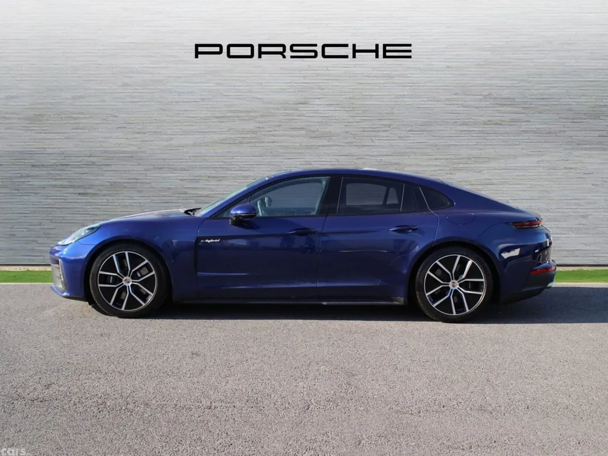 Porsche Panamera Saloon, Petrol Plug-in Hybrid, 2026, Blue
