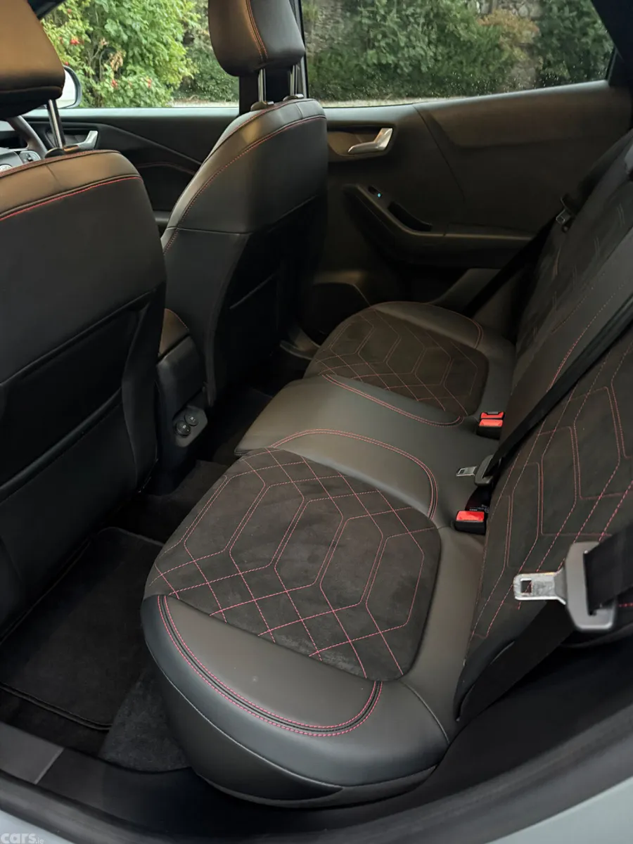 Ford Puma MPV, Petrol Hybrid, 2025, Grey