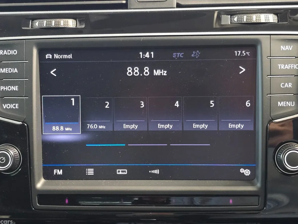 Volkswagen Golf Hatchback, Petrol, 2016, Blue