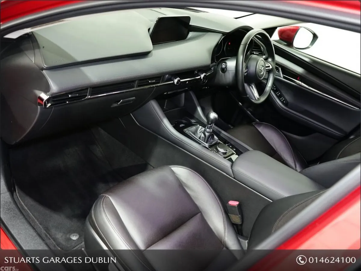 Mazda Mazda3 Saloon, Diesel, 2021, Red