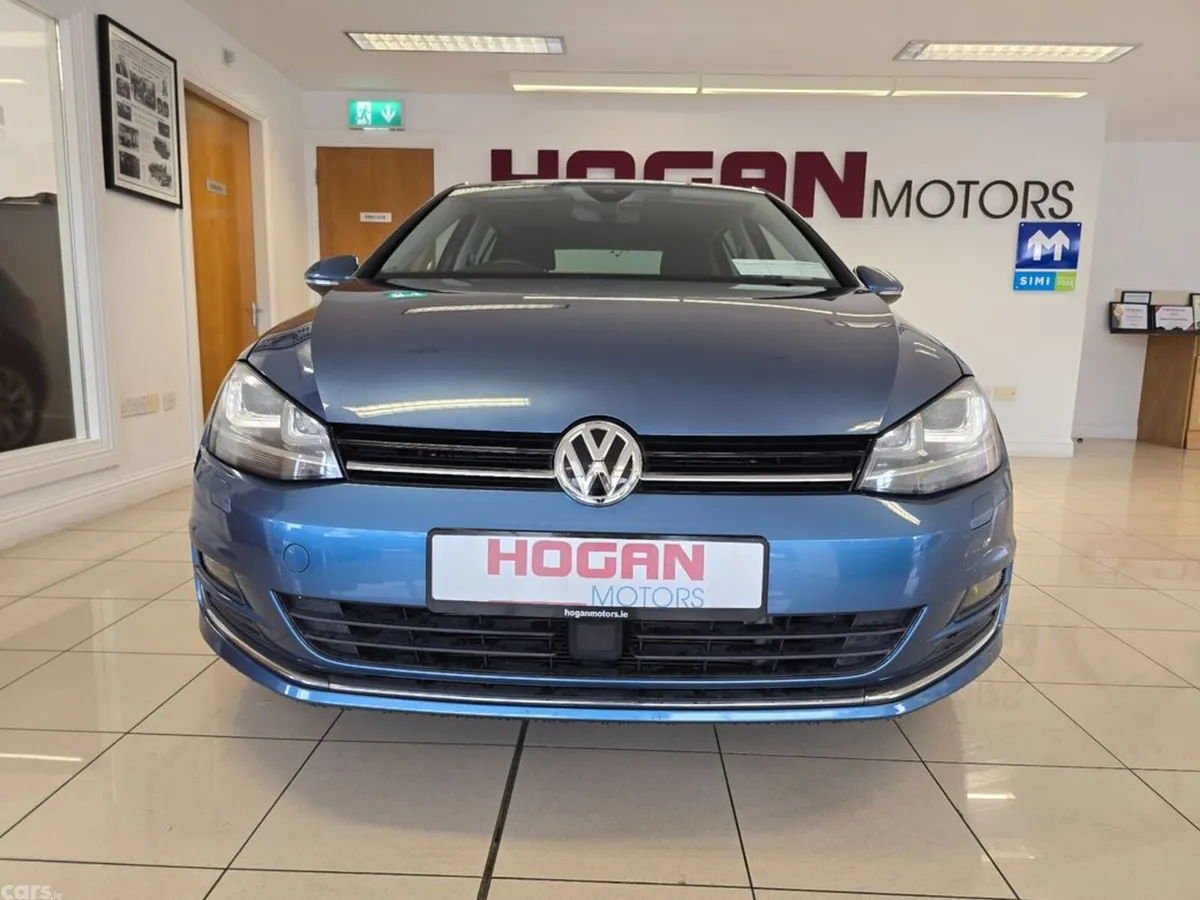 Volkswagen Golf Hatchback, Petrol, 2016, Blue