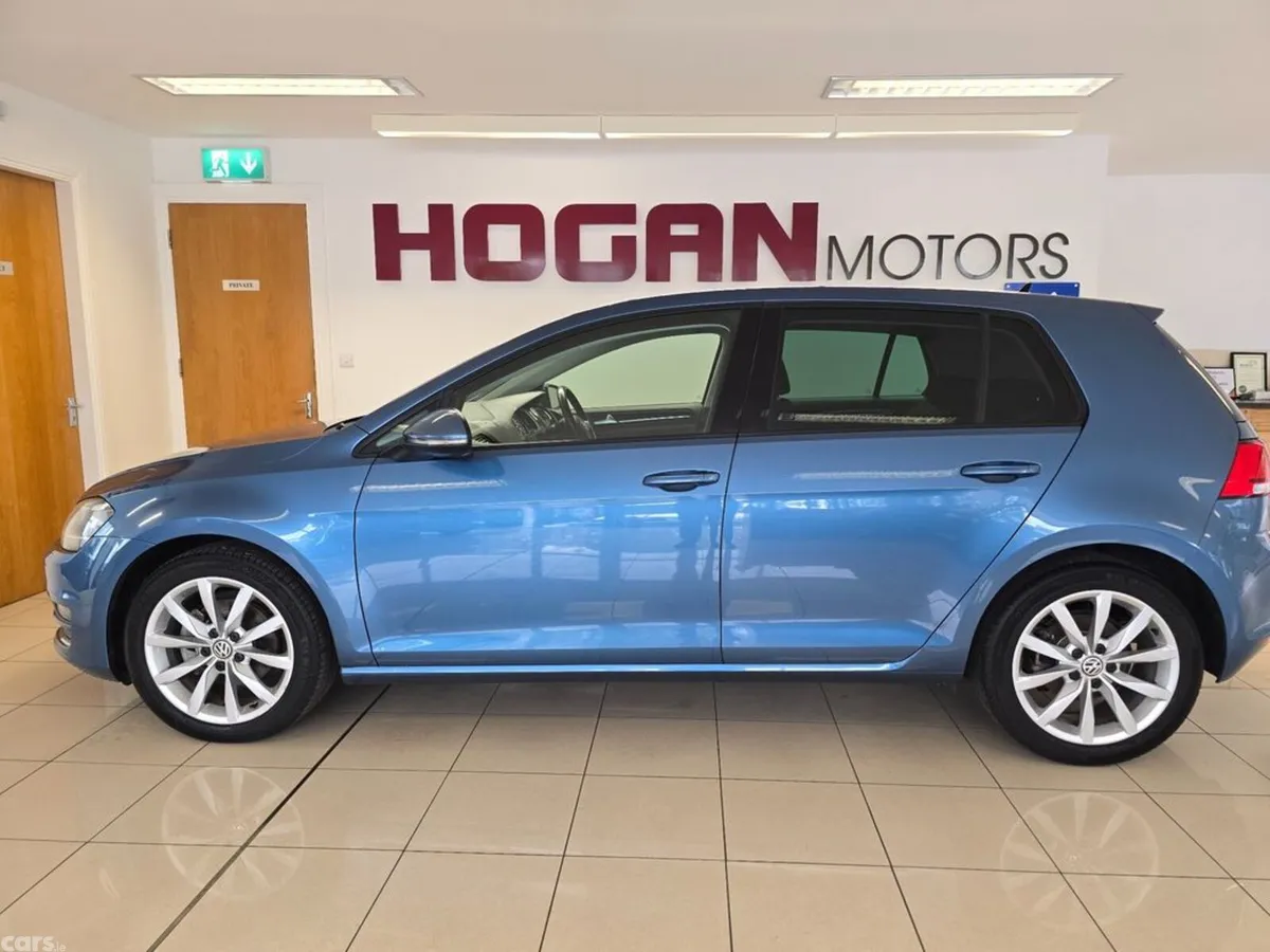Volkswagen Golf Hatchback, Petrol, 2016, Blue