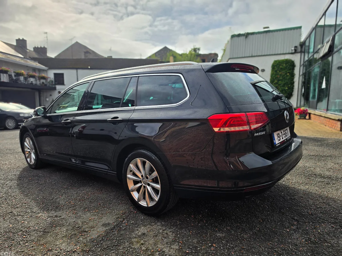 Volkswagen Passat Estate, Diesel, 2019, Black