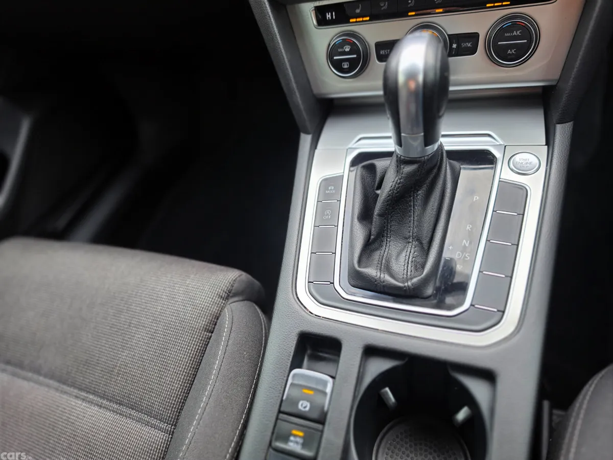 Volkswagen Passat Estate, Diesel, 2019, Black