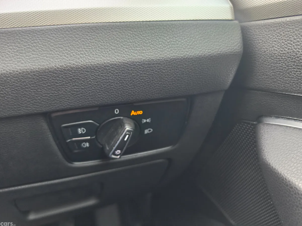 Volkswagen Passat Estate, Diesel, 2019, Black