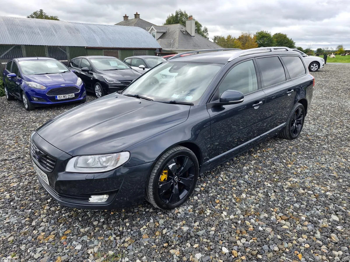 Volvo V70 Estate, Diesel, 2016, Grey