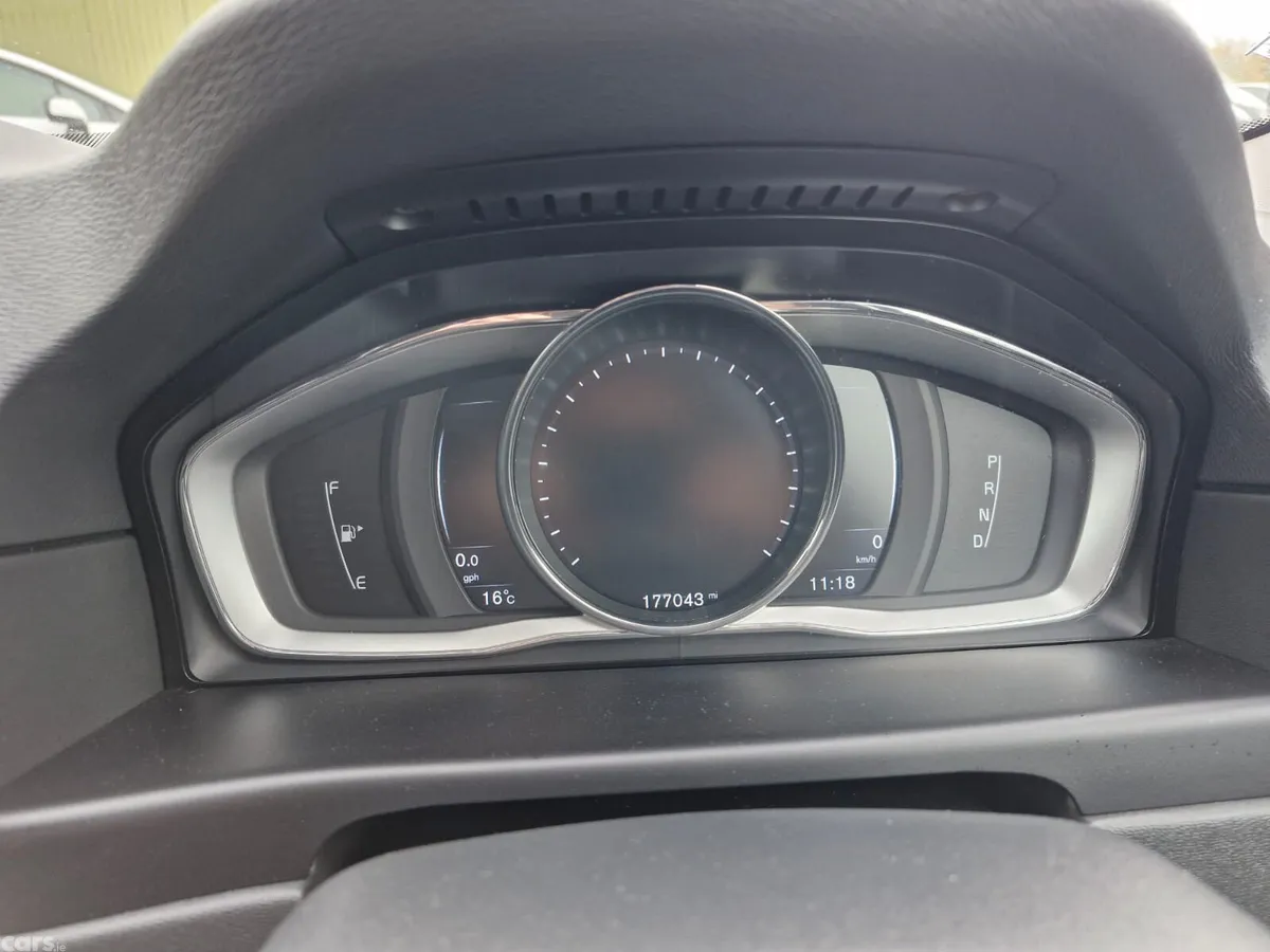 Volvo V70 Estate, Diesel, 2016, Grey