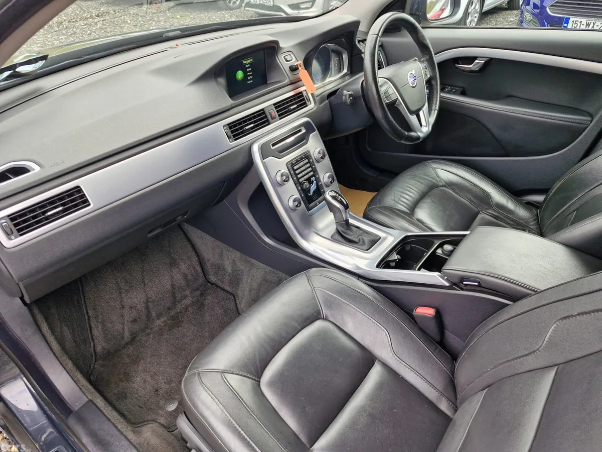 Volvo V70 Estate, Diesel, 2016, Grey