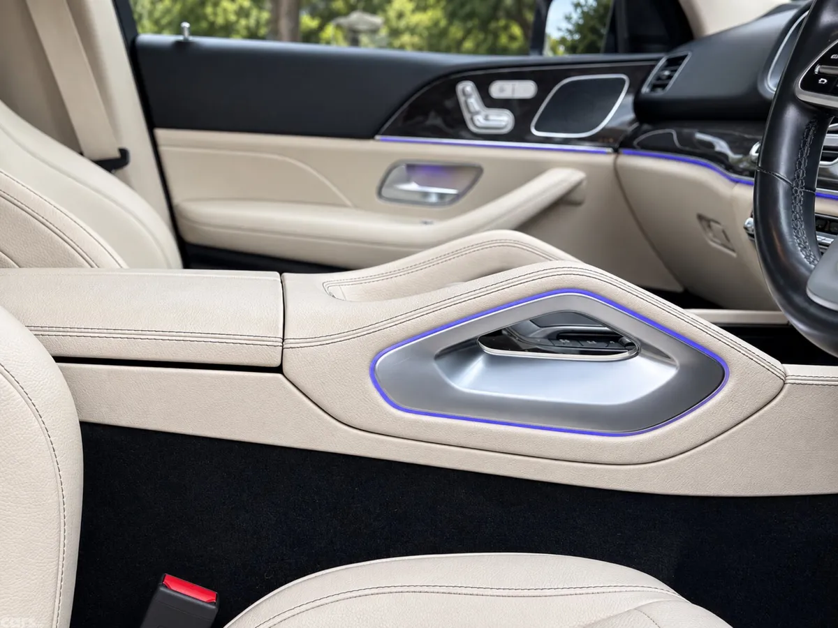 Mercedes-Benz GLE SUV, Diesel Plug-in Hybrid, 2021, Black