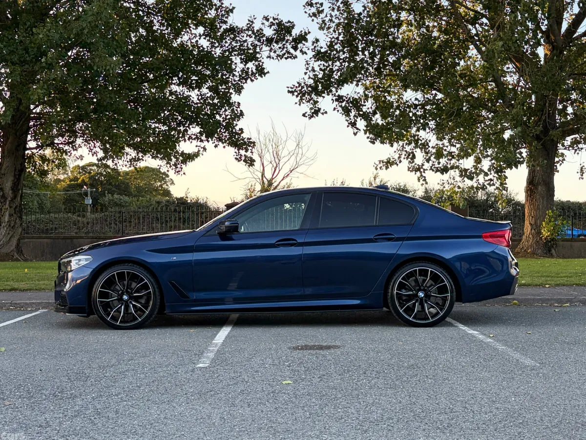 BMW 5-Series Saloon, Diesel, 2020, Blue