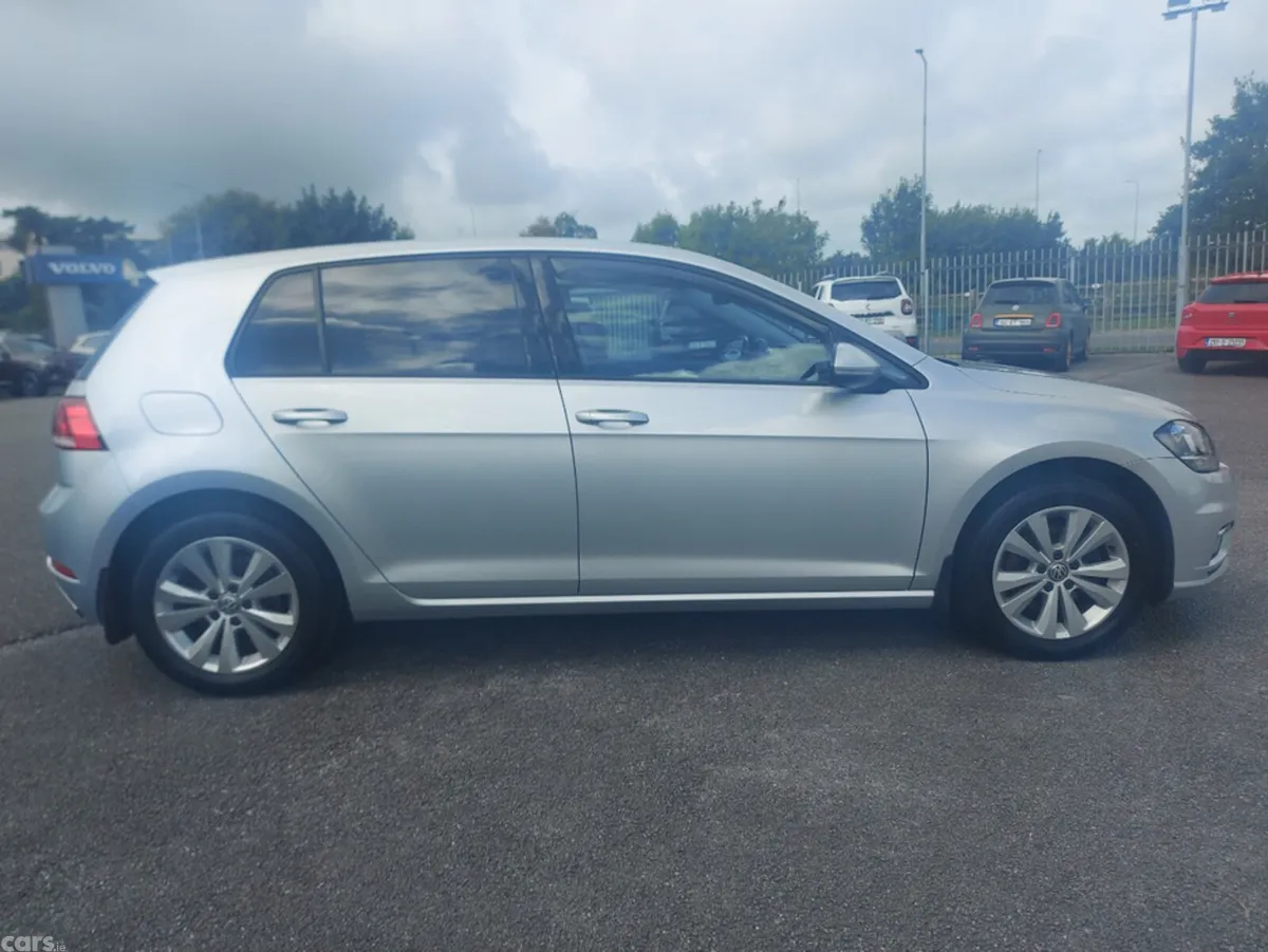 Volkswagen Golf Hatchback, Diesel, 2019, Grey