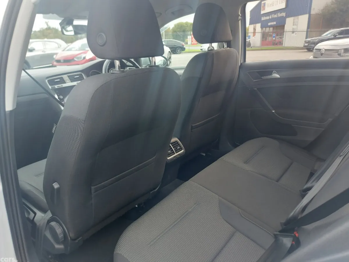 Volkswagen Golf Hatchback, Diesel, 2019, Grey
