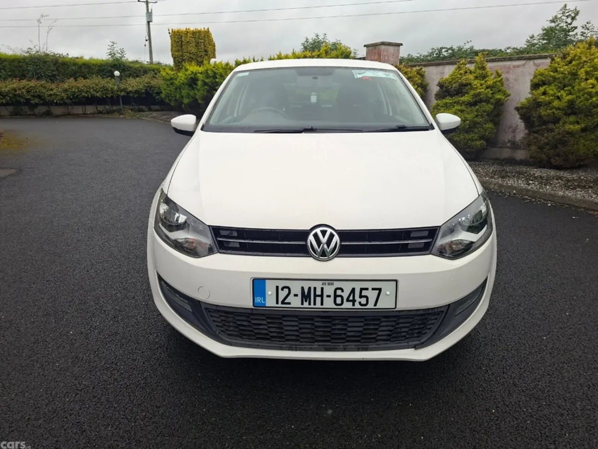 Volkswagen Polo Hatchback, Petrol, 2012, White