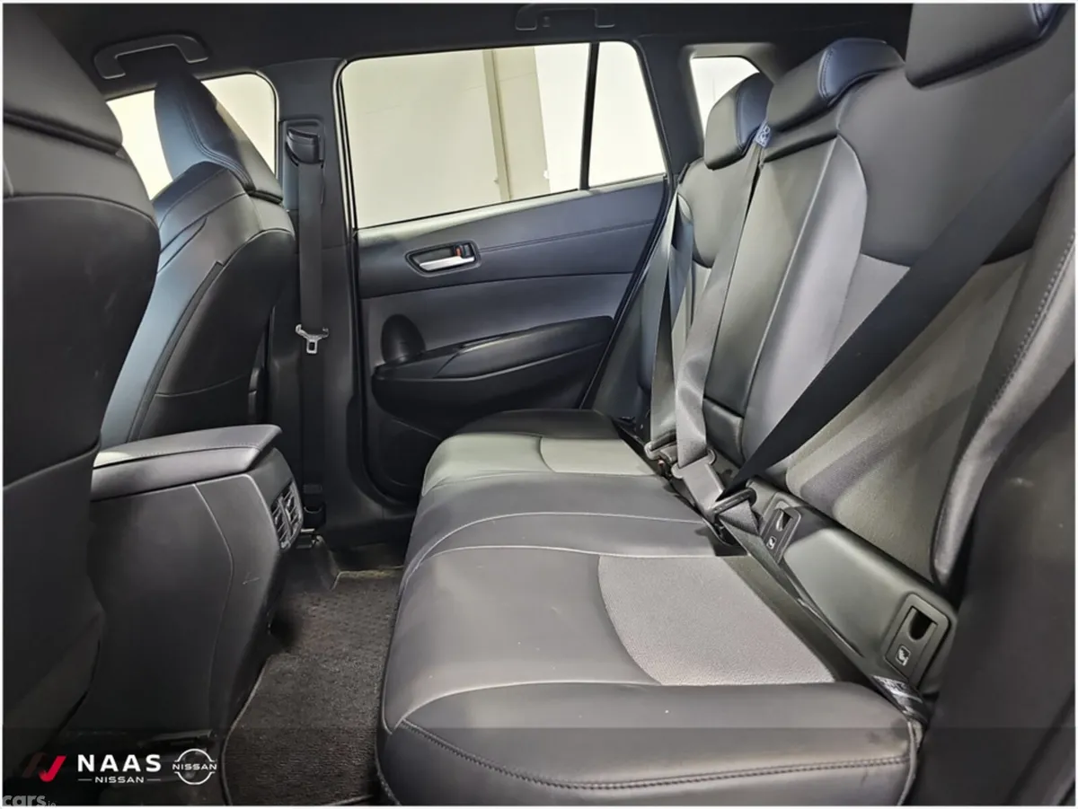 Toyota Corolla Cross SUV, Petrol Hybrid, 2022, Black
