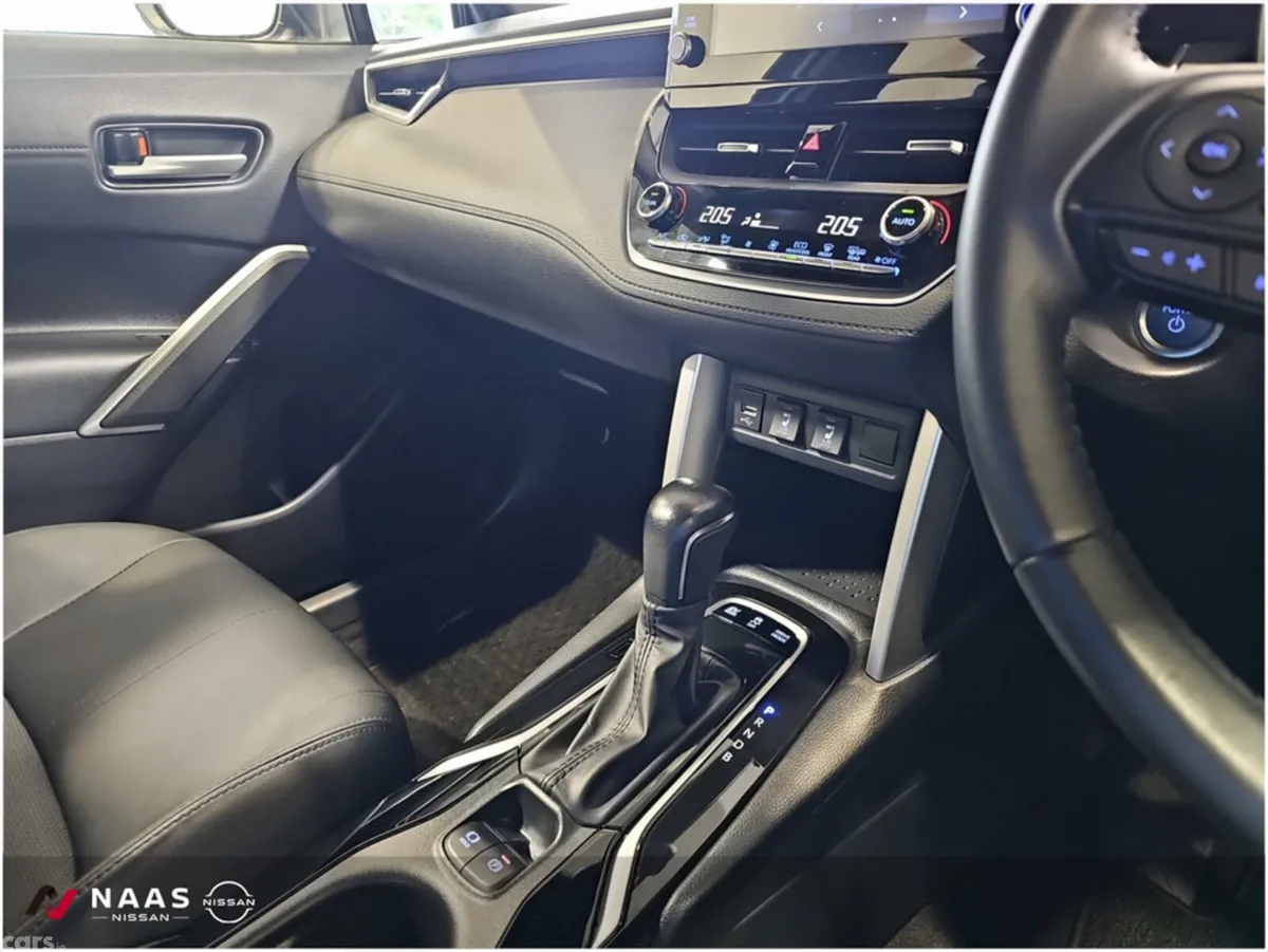 Toyota Corolla Cross SUV, Petrol Hybrid, 2022, Black