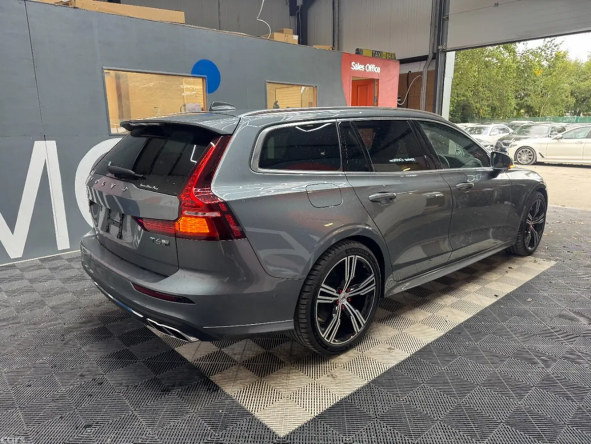 Volvo V60 Estate, Petrol Hybrid, 2020, Grey