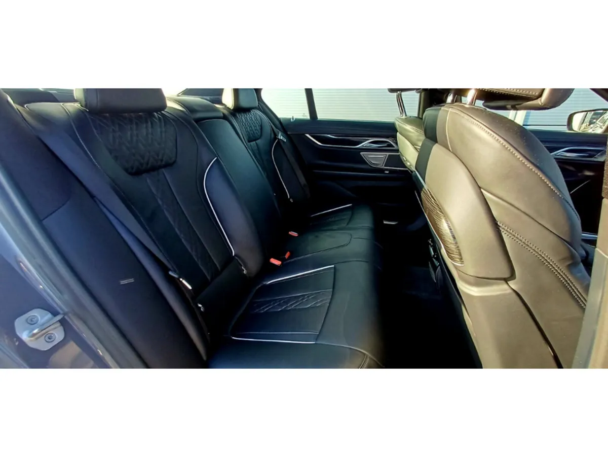 BMW 7-Series Saloon, Diesel, 2021, Grey
