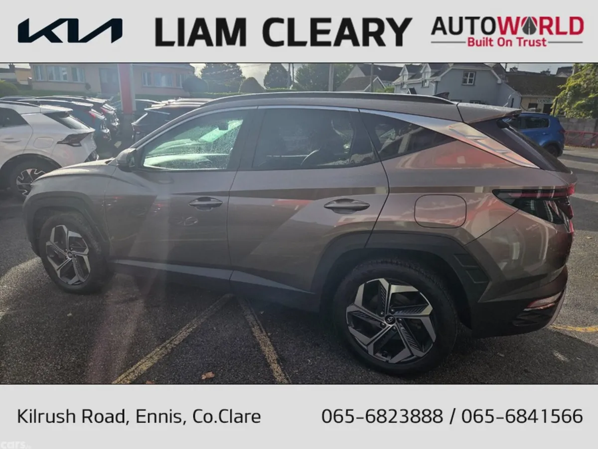 Hyundai Tucson MPV, Petrol Hybrid, 2022, Brown