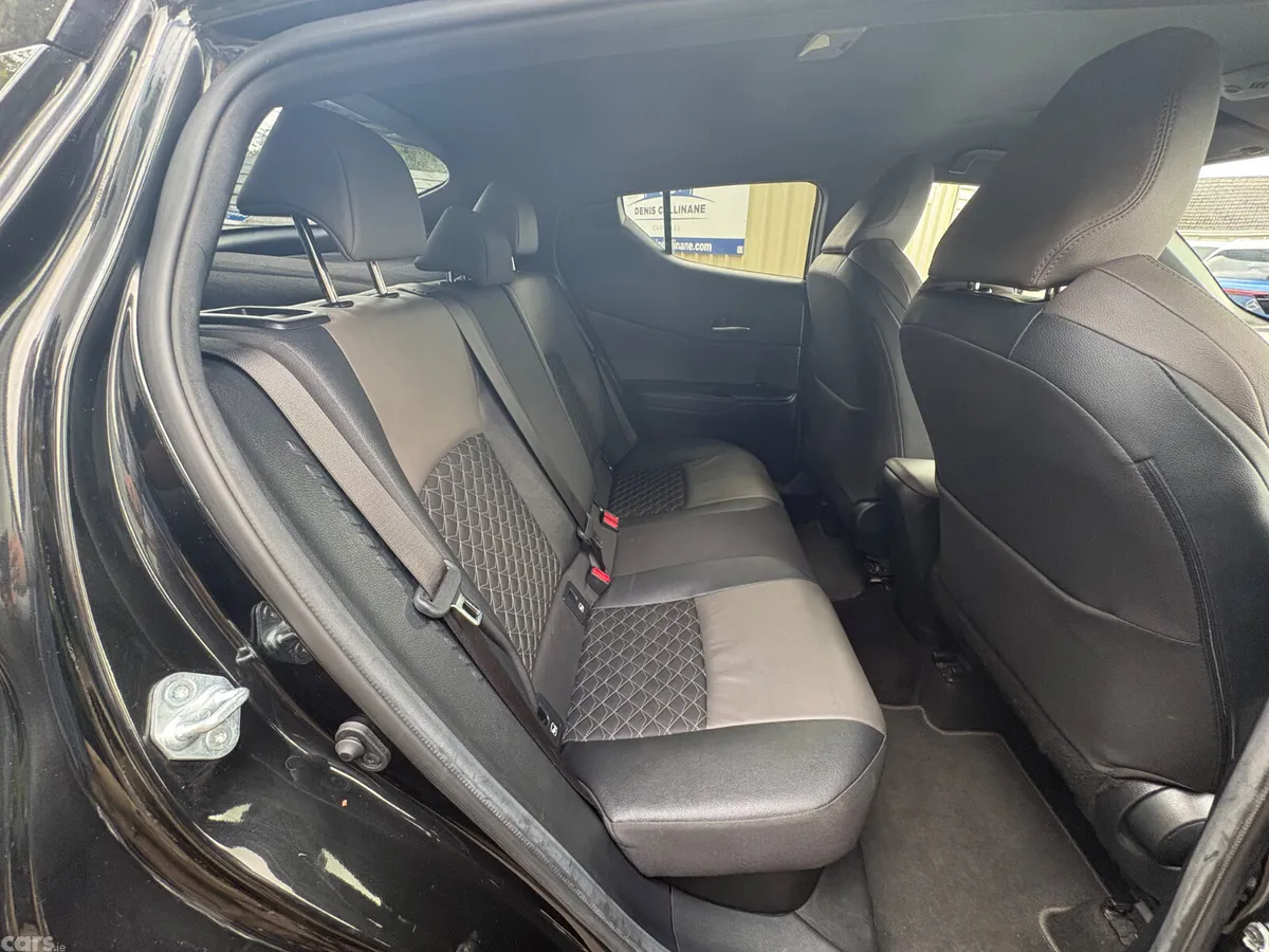Toyota C-HR Hatchback, Petrol Hybrid, 2022, Black
