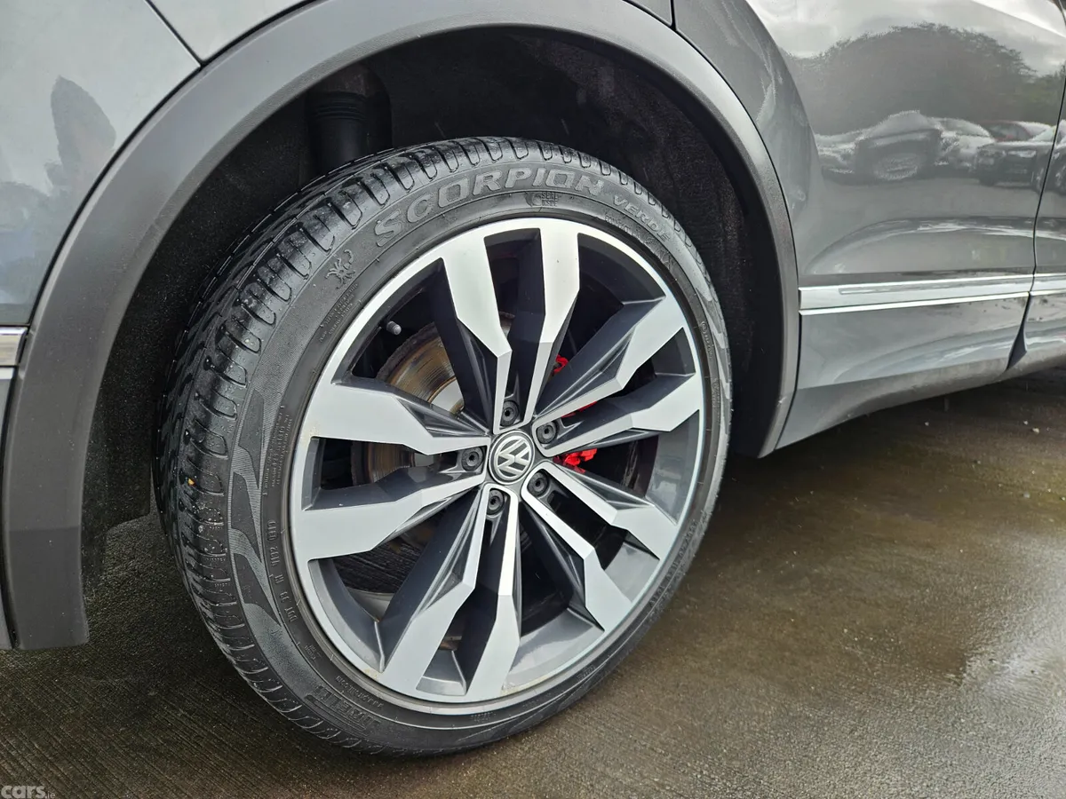 Volkswagen Tiguan SUV, Diesel, 2017, Grey