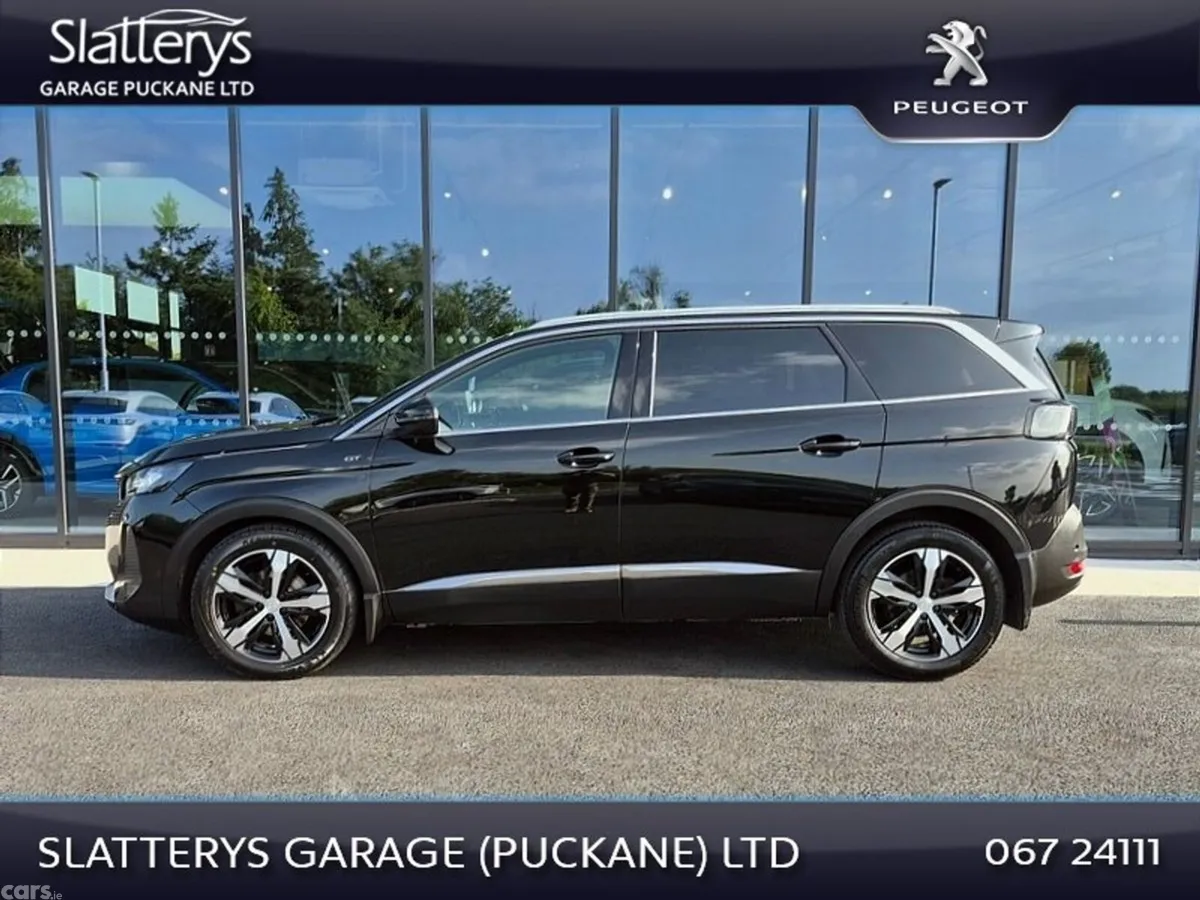 Peugeot 5008 SUV, Diesel, 2021, Black