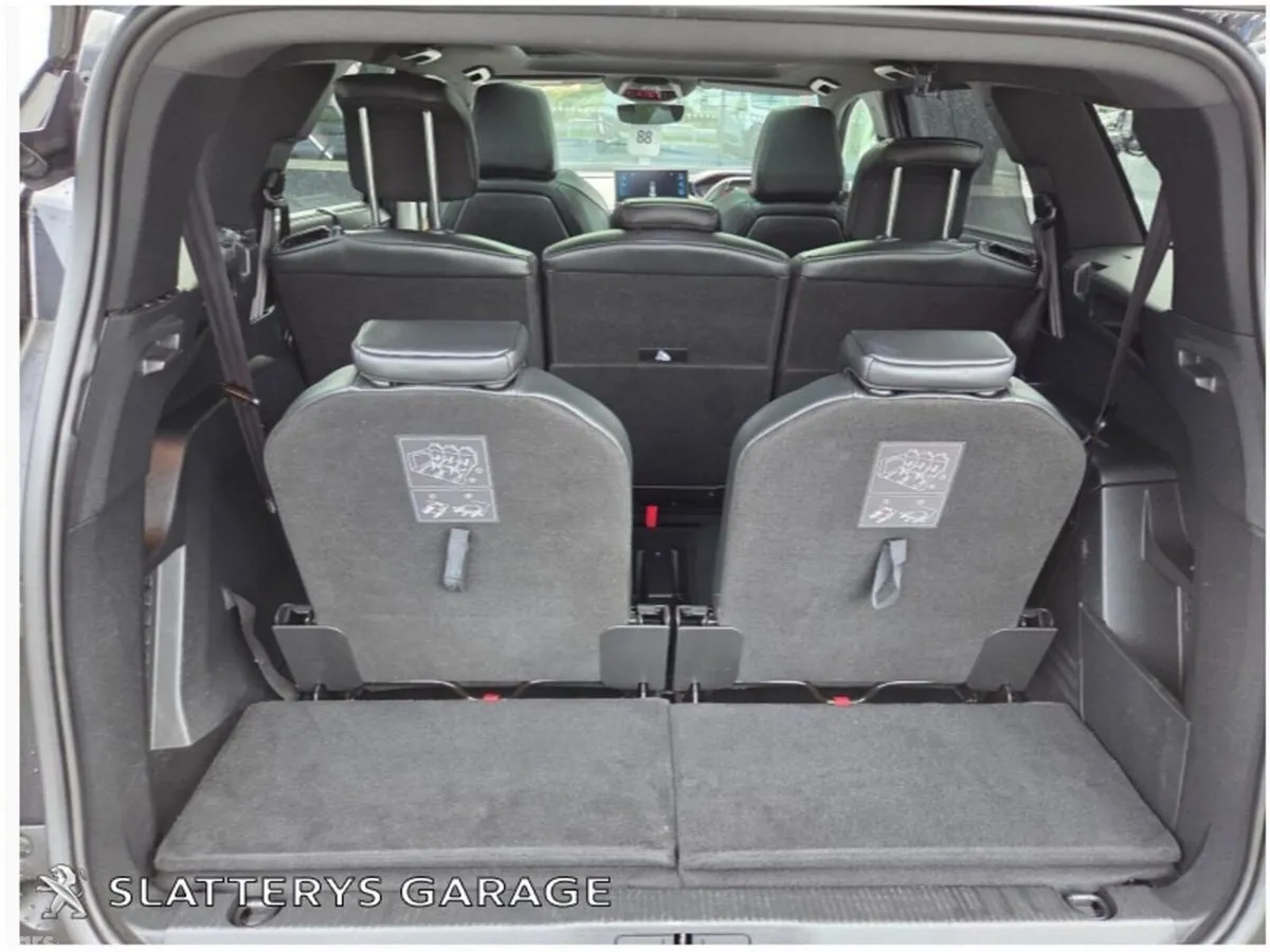 Peugeot 5008 SUV, Diesel, 2021, Black