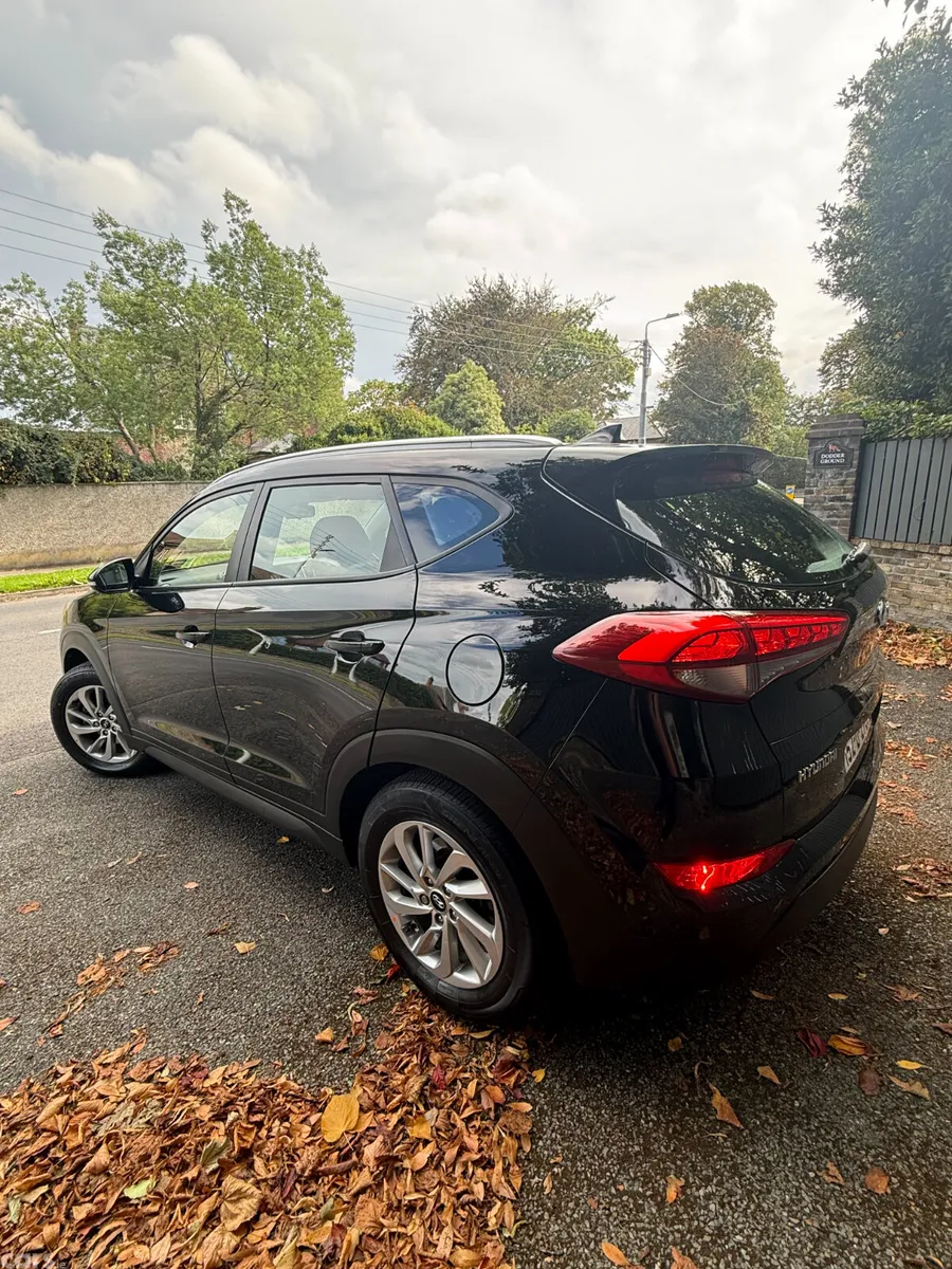Hyundai Tucson SUV, Diesel, 2015, Black