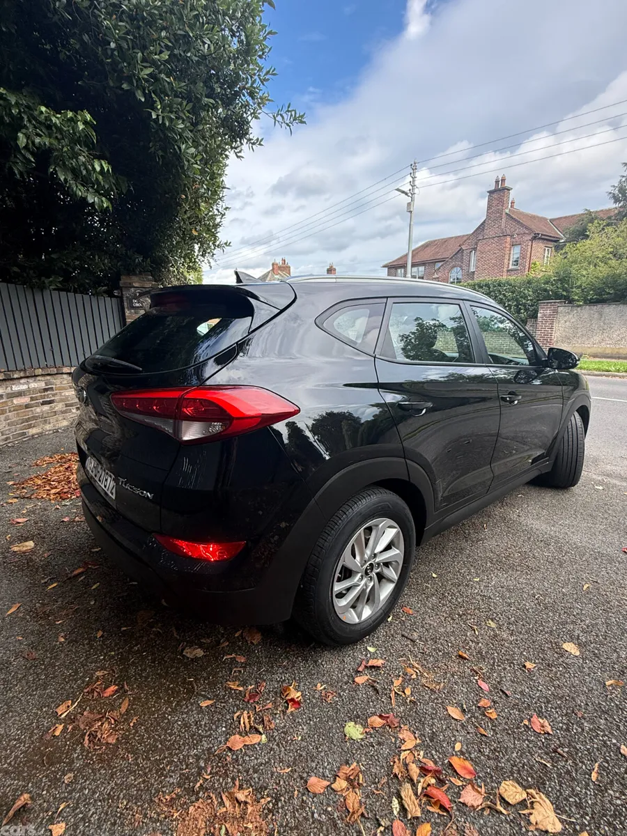 Hyundai Tucson SUV, Diesel, 2015, Black