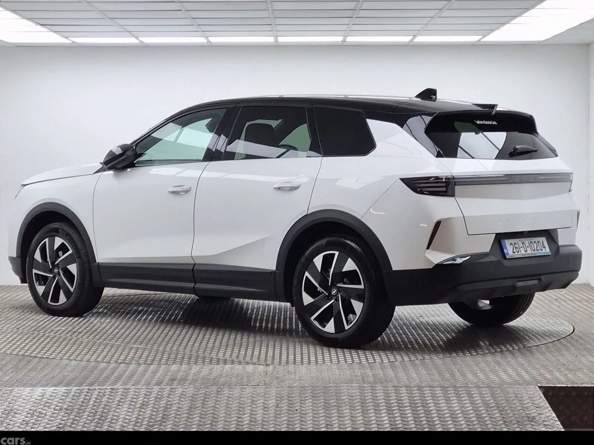 Opel Grandland SUV, Petrol Hybrid, 2026, White
