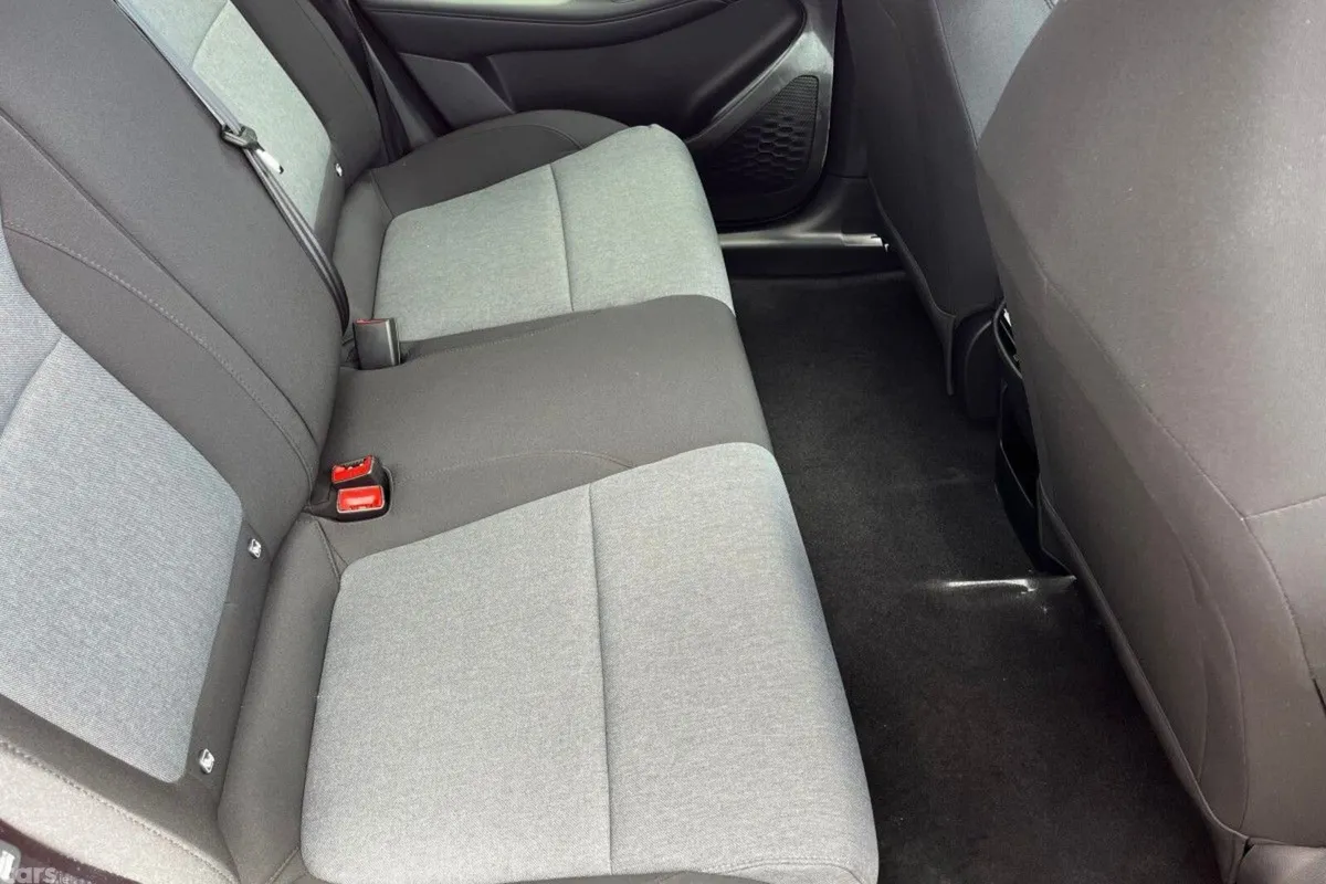 MG MG4 Hatchback, Electric, 2027, Black