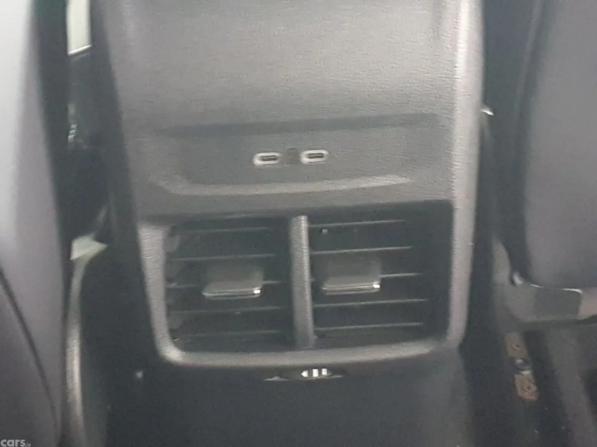 Ford Capri SUV, Electric, 2025, Grey