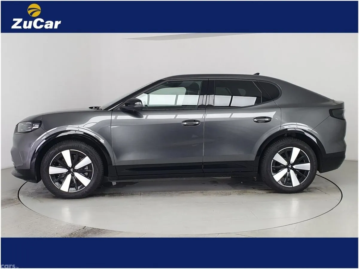 Ford Capri SUV, Electric, 2025, Grey