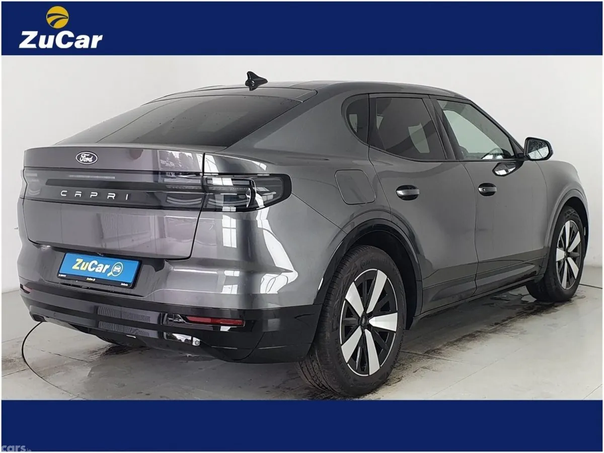 Ford Capri SUV, Electric, 2025, Grey