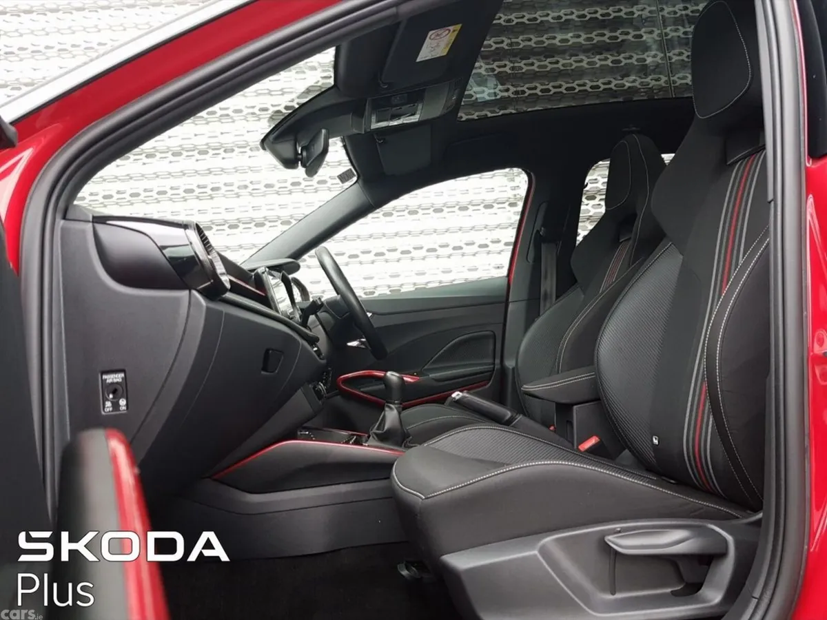 Skoda Fabia Hatchback, Petrol, 2023, Red