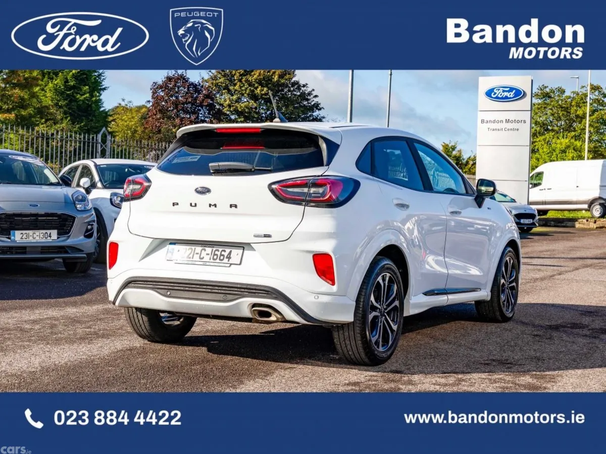 Ford Puma MPV, Petrol Hybrid, 2022, White