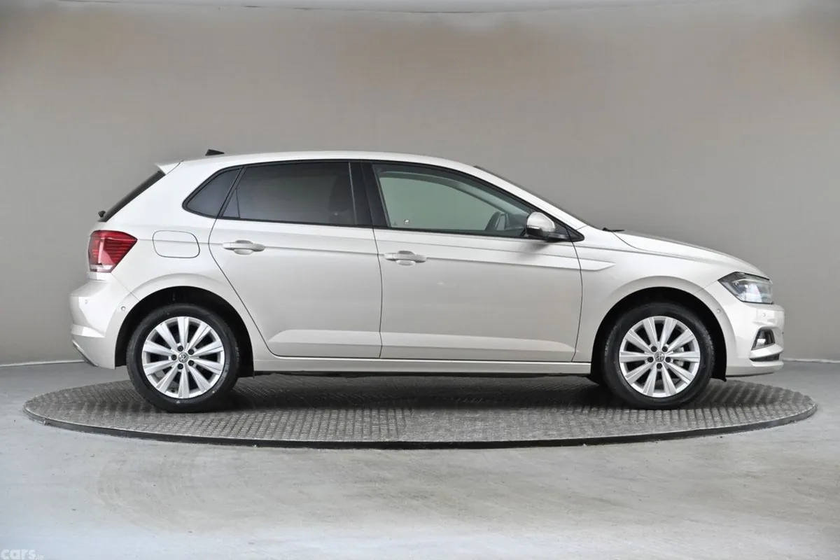 Volkswagen Polo Hatchback, Petrol, 2018, Grey