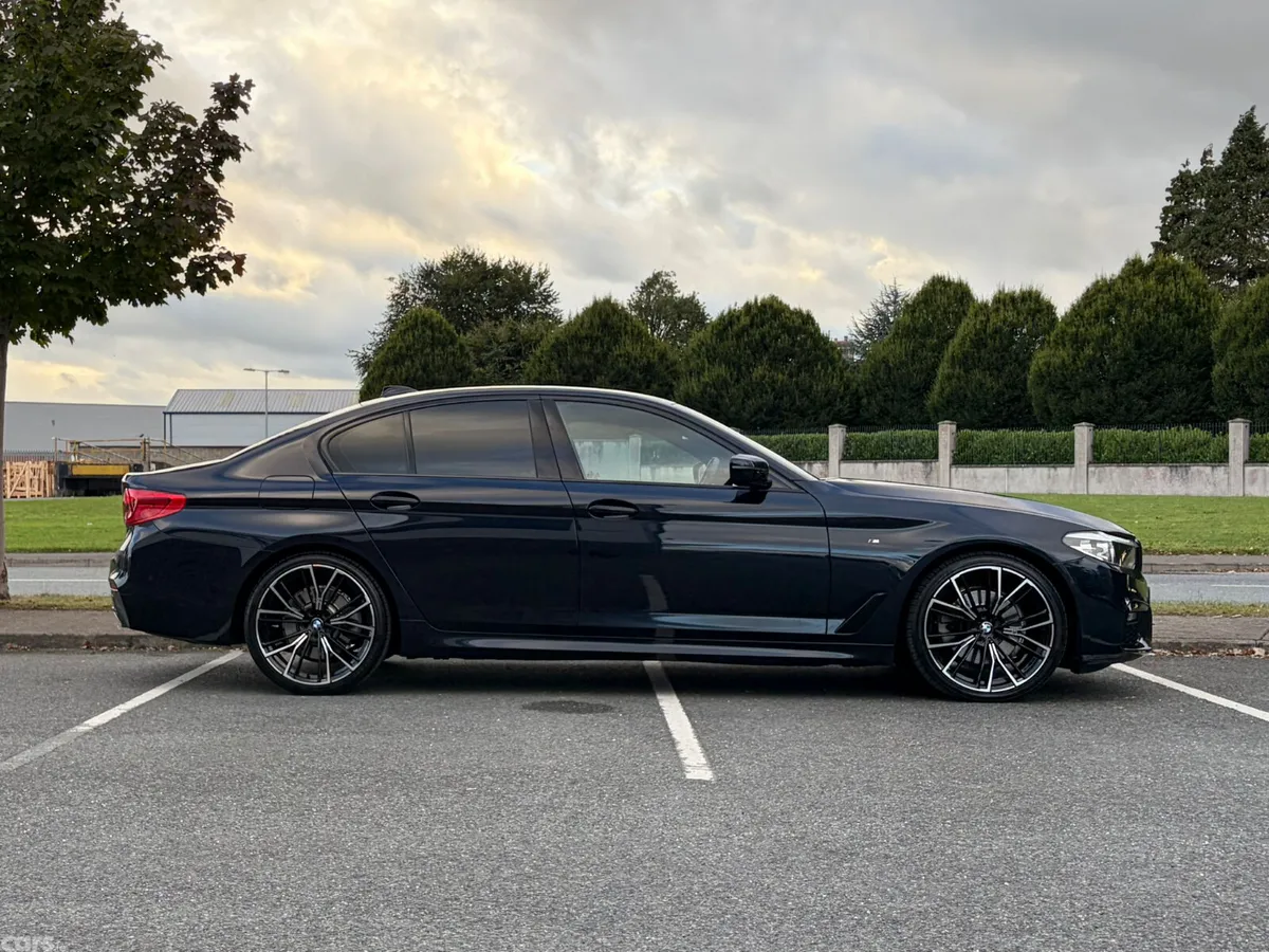 BMW 5-Series Saloon, Diesel, 2017, Black