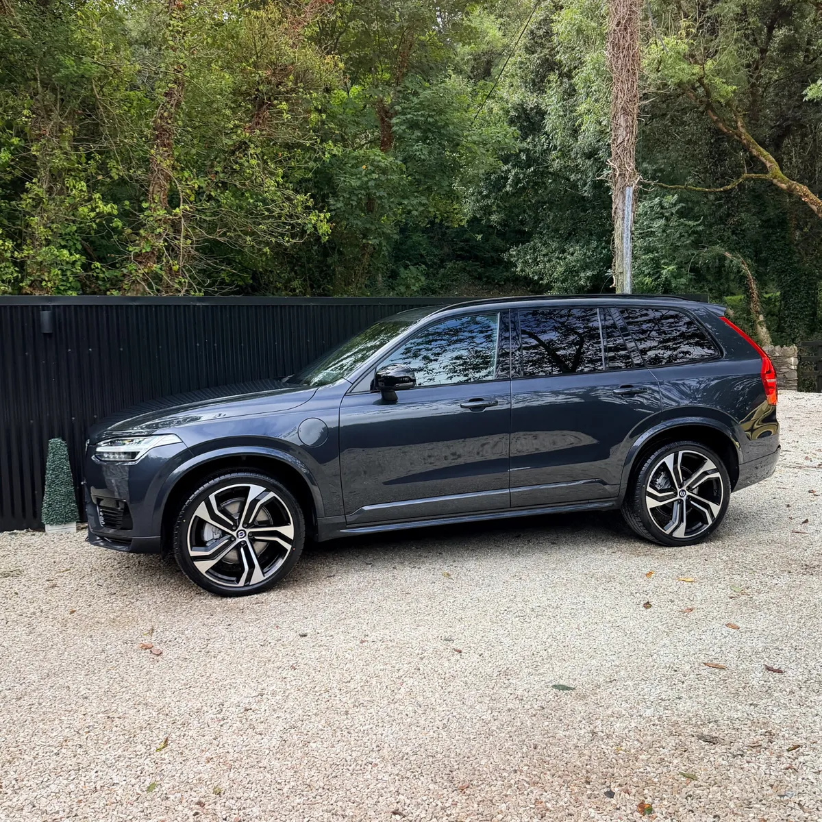 Volvo XC90 SUV, Petrol Plug-in Hybrid, 2021, Grey