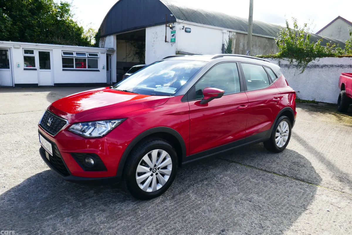 SEAT Arona SUV, Diesel, 2018, Red