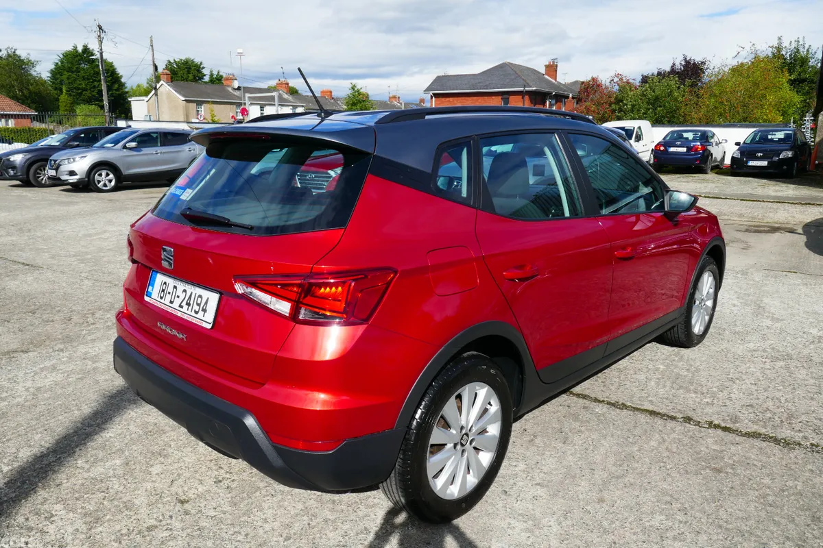 SEAT Arona SUV, Diesel, 2018, Red