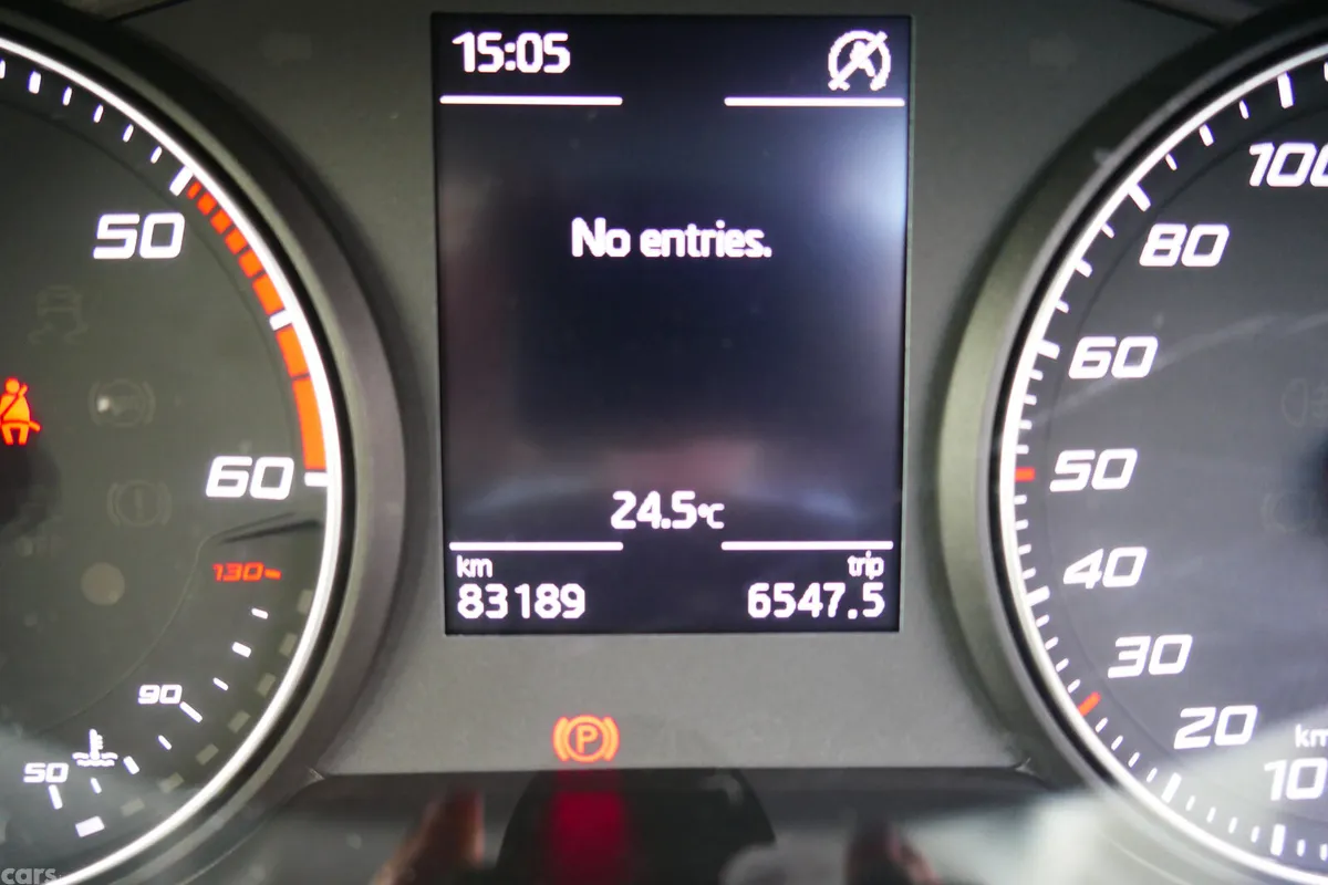 SEAT Arona SUV, Diesel, 2018, Red