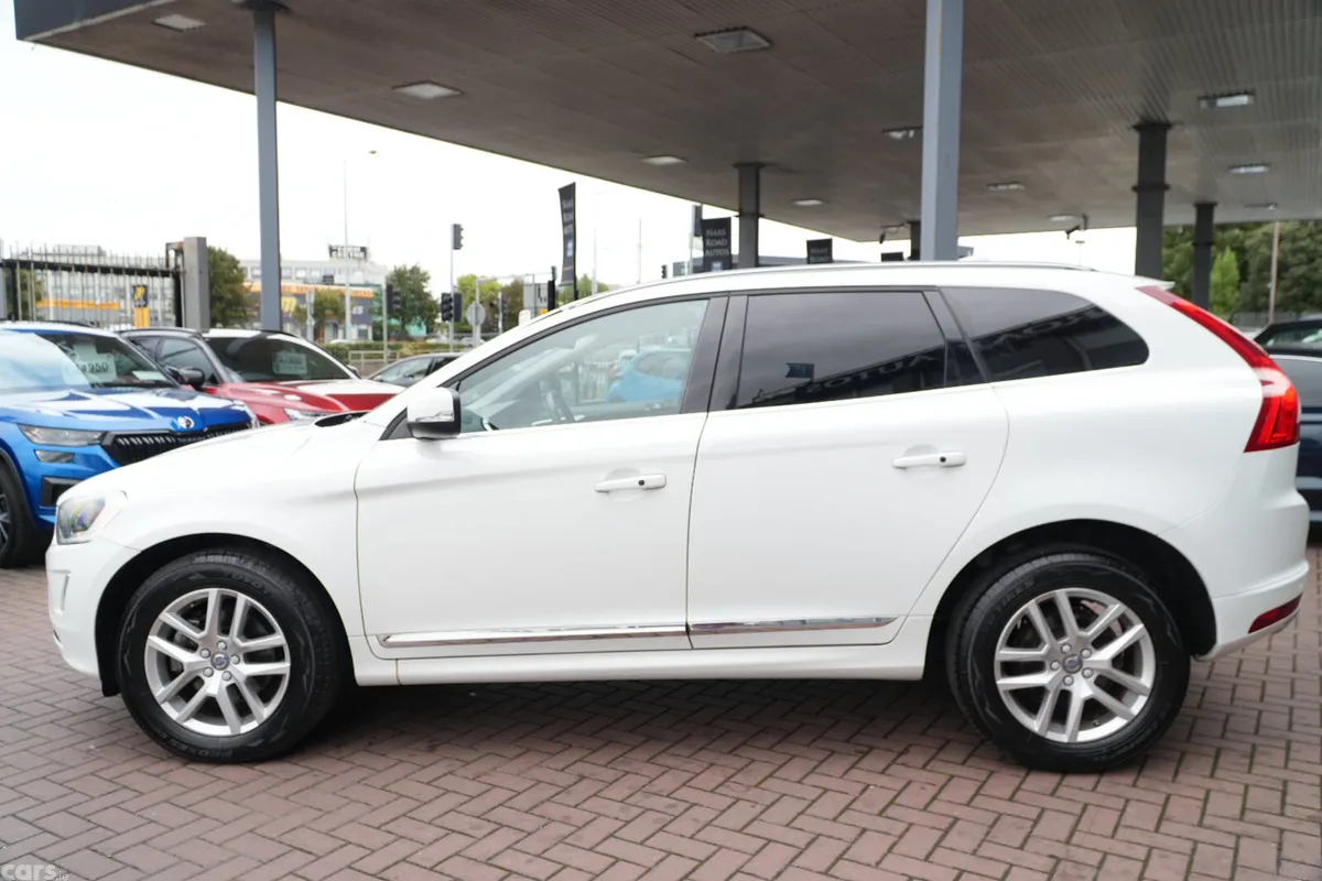 Volvo XC60 SUV, Diesel, 2017, White