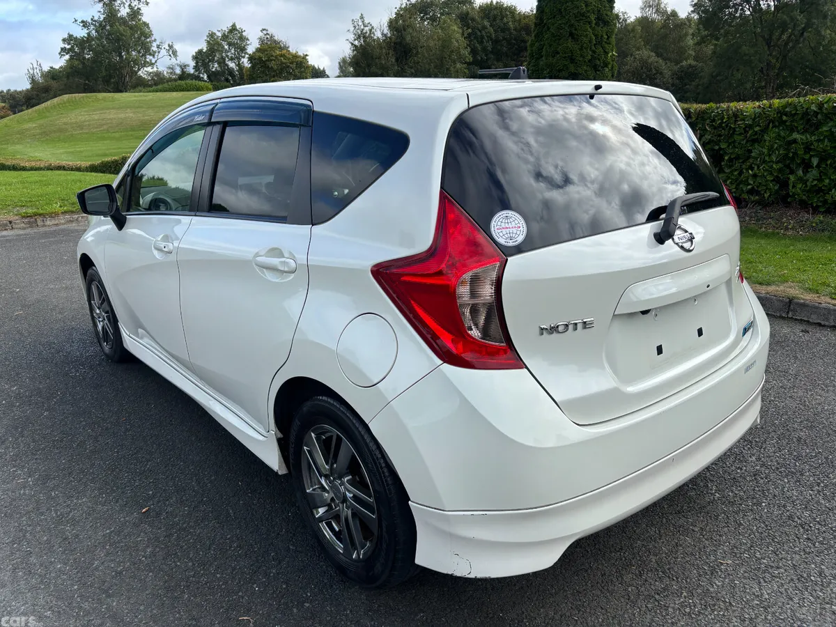 Nissan Note Hatchback, Petrol, 2015, White
